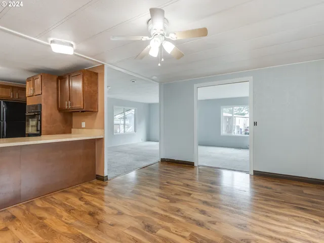 $87,999 | 21100 Northeast Sandy Boulevard, Unit 18, Fairview, OR 97024