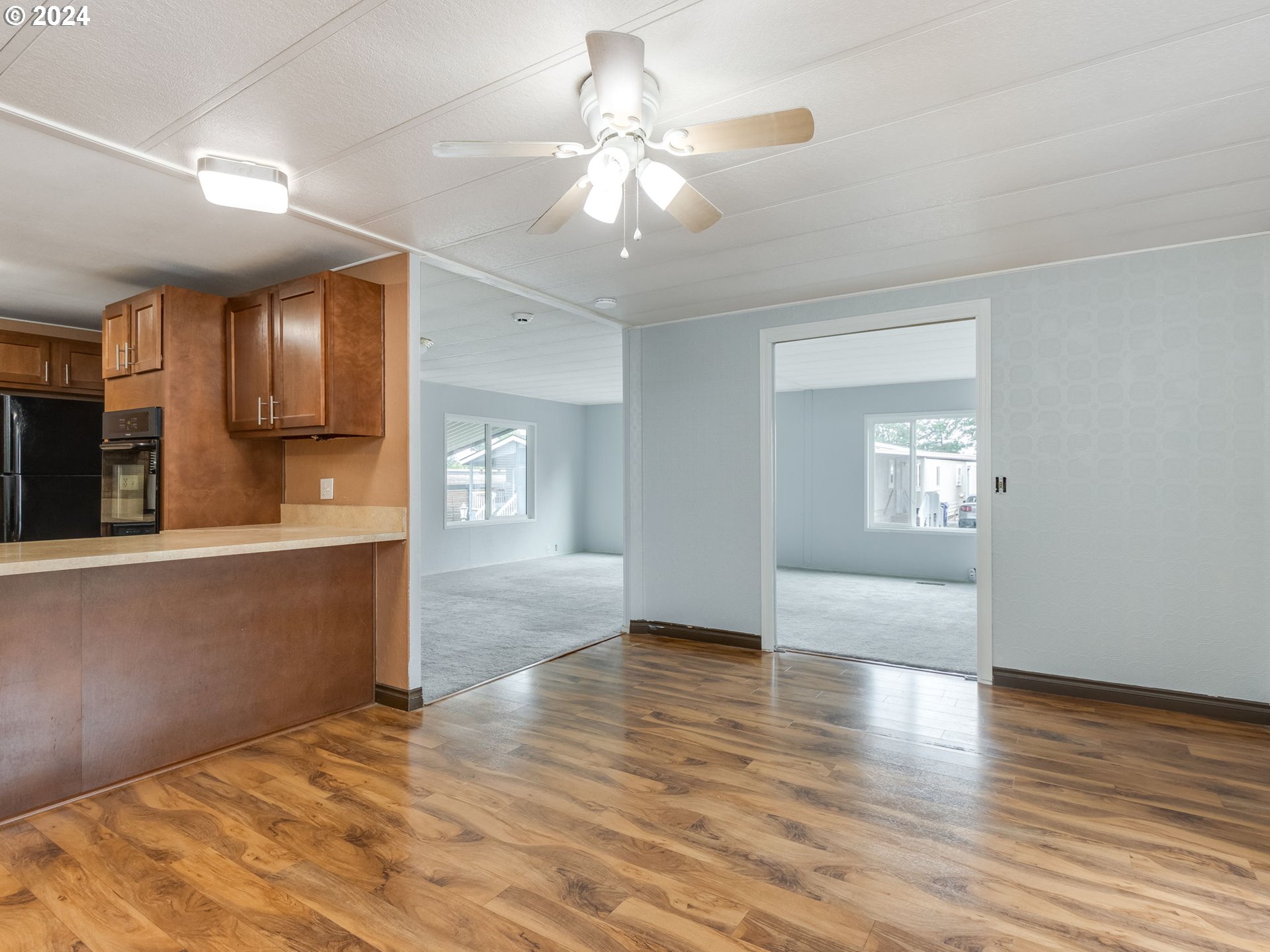 21100 Northeast Sandy Boulevard, Unit 18 Fairview, OR 97024 - Photo 19 of 34