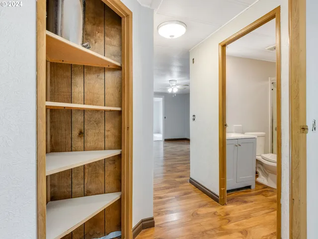 $87,999 | 21100 Northeast Sandy Boulevard, Unit 18, Fairview, OR 97024