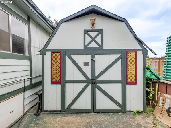 $79,999 | 21100 Northeast Sandy Boulevard, Unit 18, Fairview, OR 97024