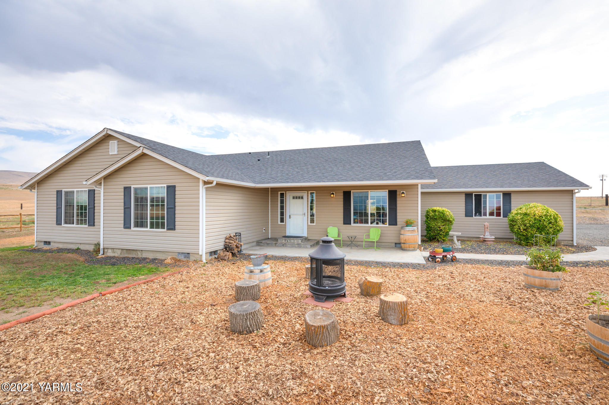 10923 Mieras Road Yakima, WA 98901 - Photo 1 of 36 Ben-Mieras-01