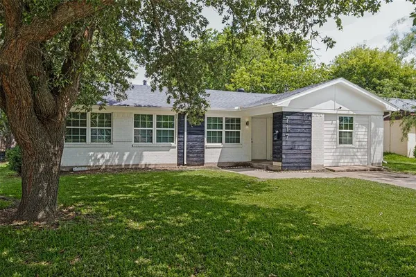 $1,850 | 717 Willowbrook Drive, Mesquite, TX 75149