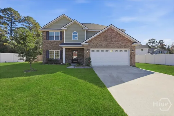$2,550 | 732 Waterlily Court, Hinesville, GA 31313
