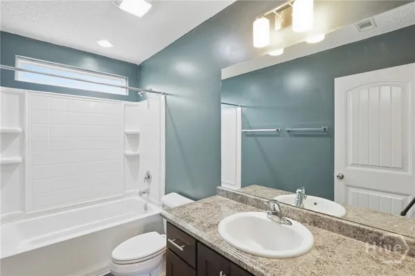$2,550 | 732 Waterlily Court, Hinesville, GA 31313