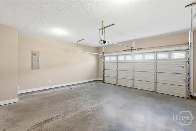 $2,550 | 732 Waterlily Court, Hinesville, GA 31313