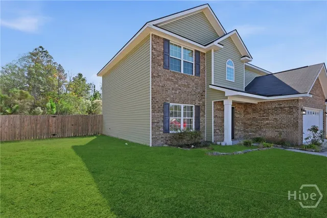 $2,550 | 732 Waterlily Court, Hinesville, GA 31313