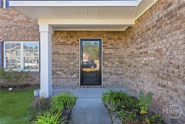 $2,550 | 732 Waterlily Court, Hinesville, GA 31313