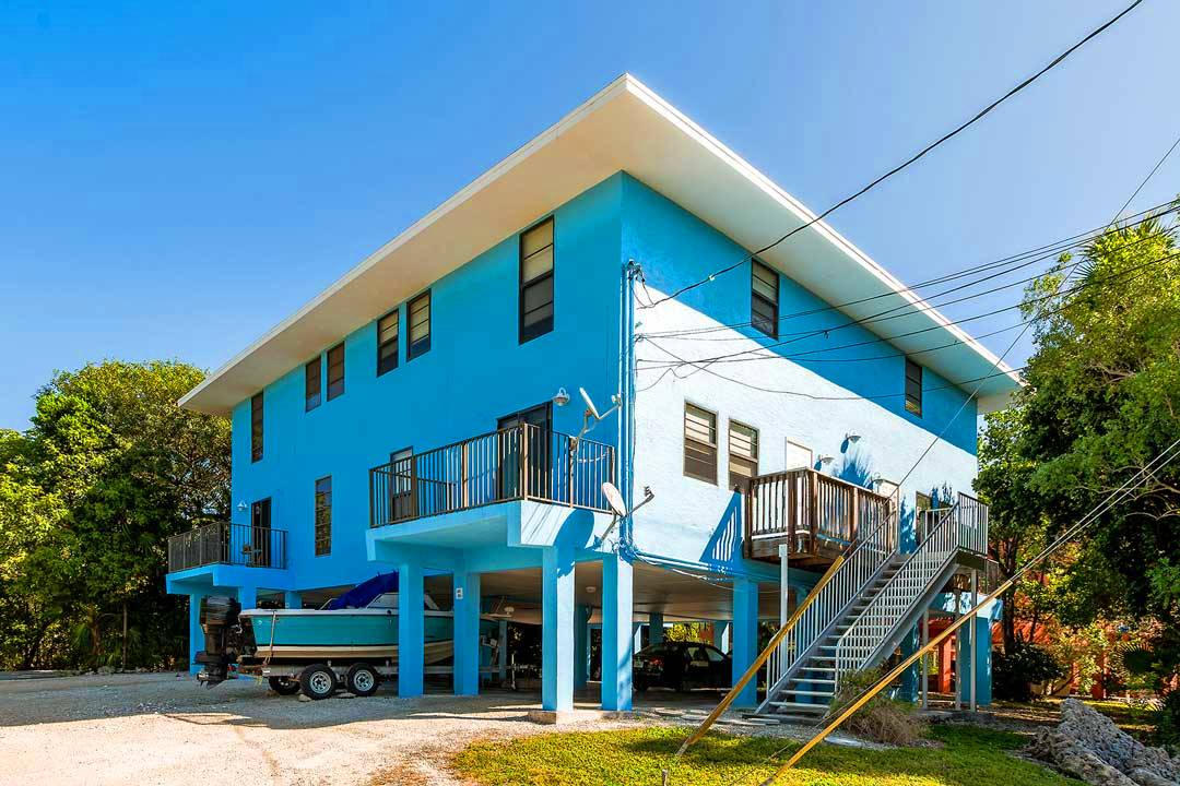 Pro Exterior