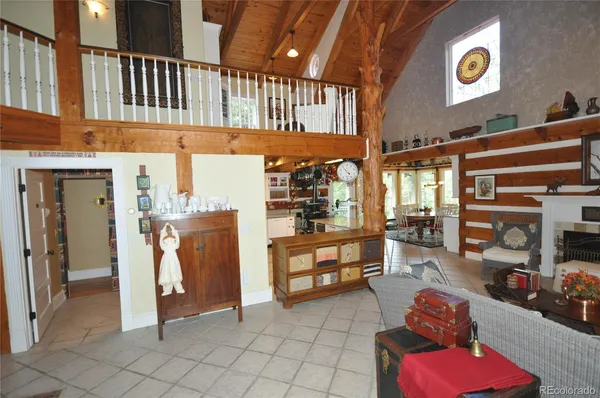 a view of store room with washer and dryer