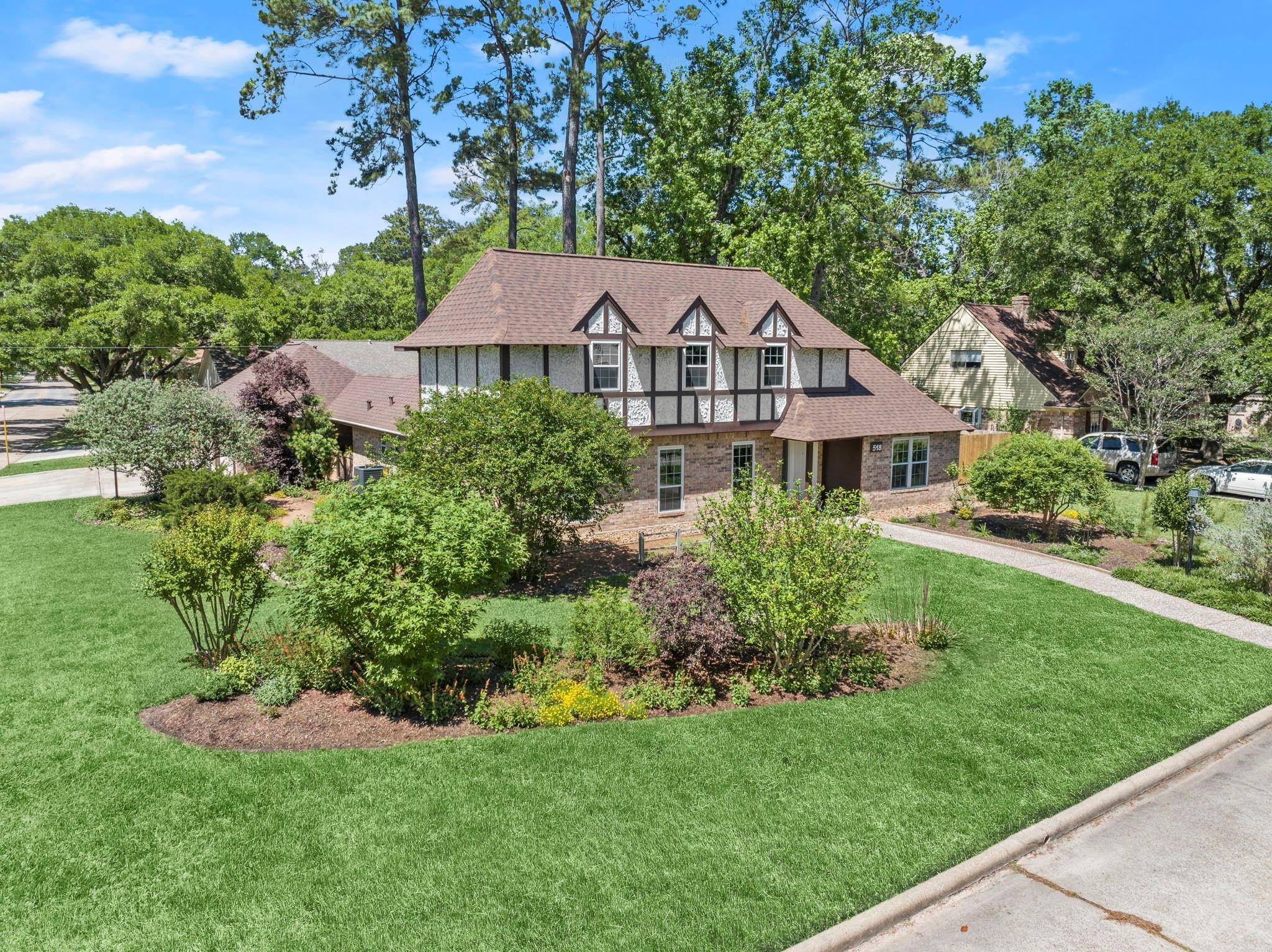 518 Magic Oaks Drive Spring, TX 77388 - Photo 4 of 50