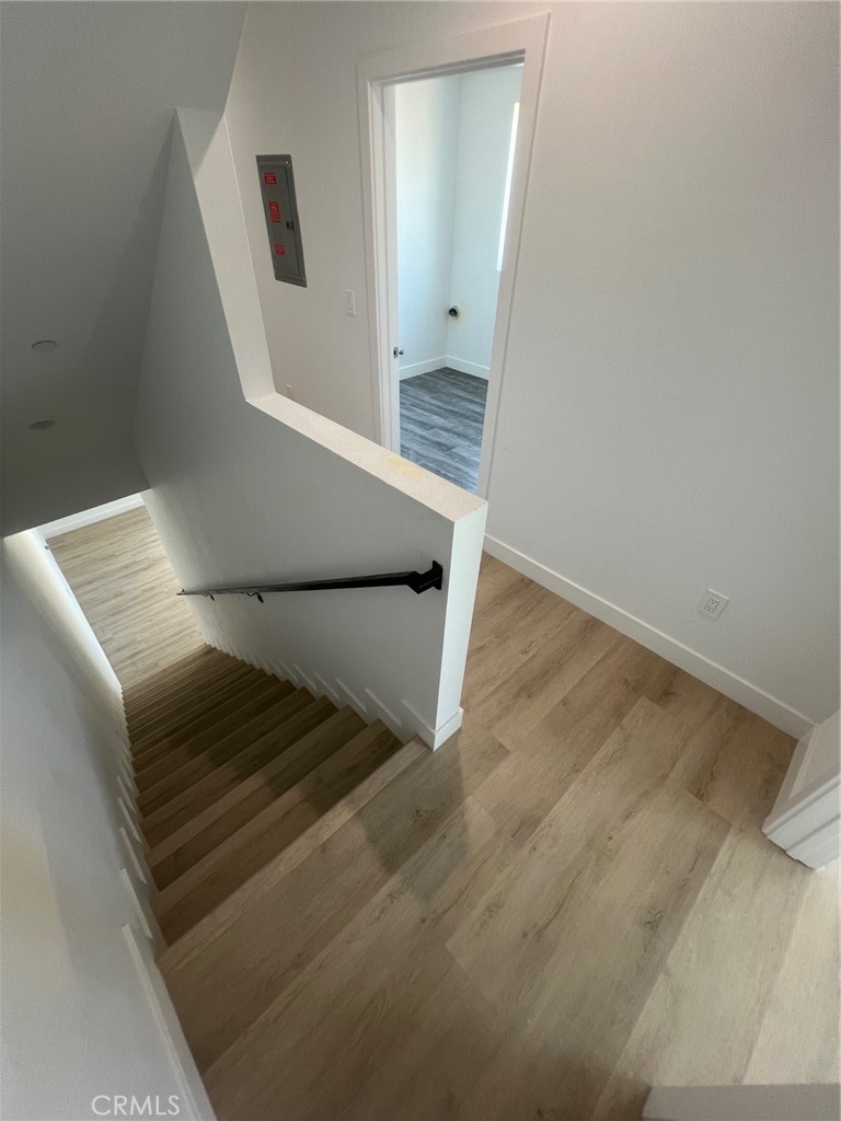 1128 South Ardmore Avenue Los Angeles, CA 90006 - Photo 13 of 30