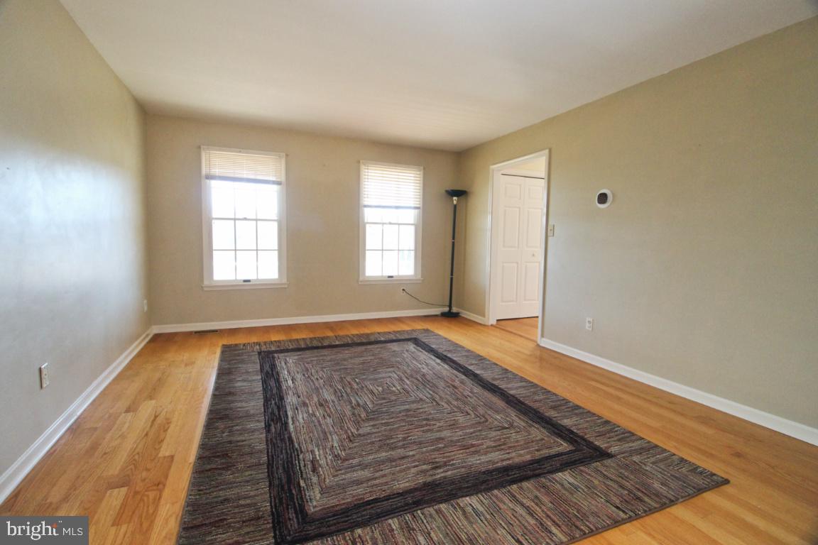 5110 Rarjem Drive Manchester, MD 21102 - Photo 8 of 44 Formal Living Room