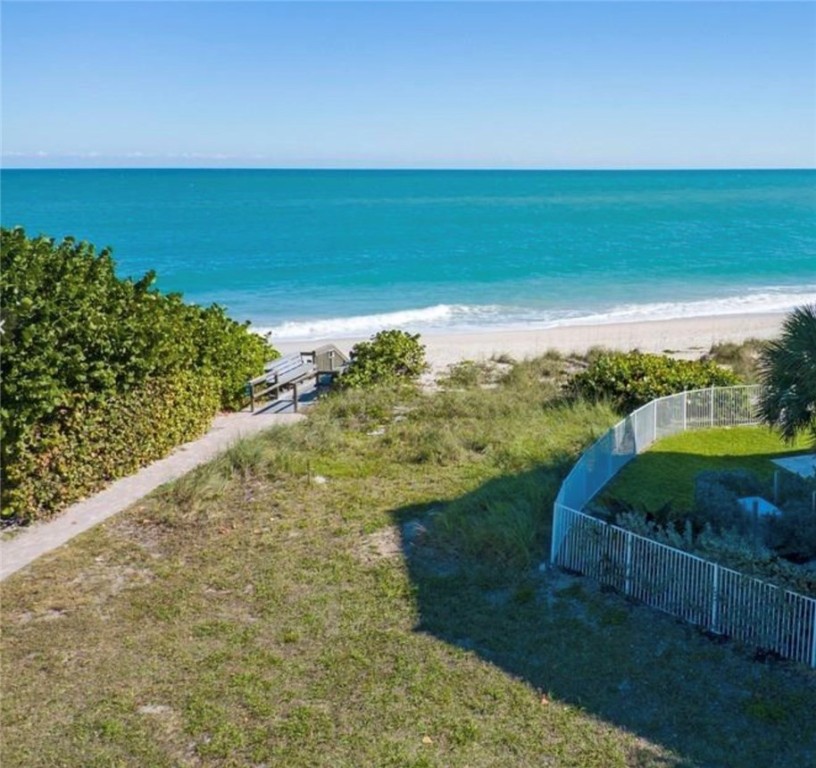 112 Seaway Court Vero Beach FL 32963 Compass 112 Seaway Court Vero Beach FL 32963 Compass