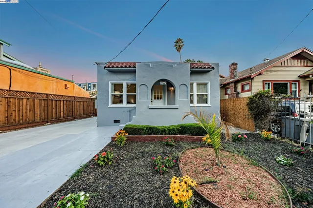 $749,999 | 1007 47th Street, Emeryville, CA 94608