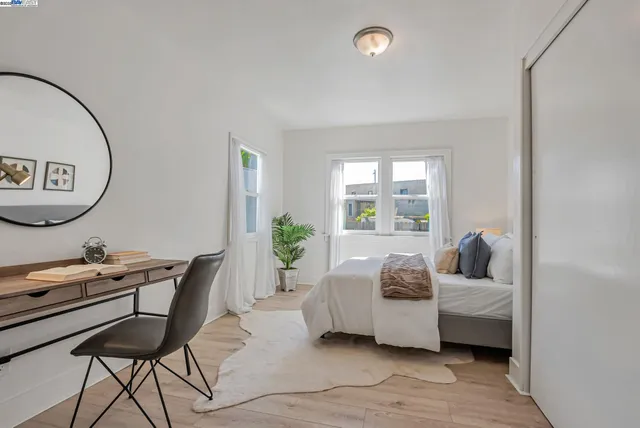 $749,999 | 1007 47th Street, Emeryville, CA 94608