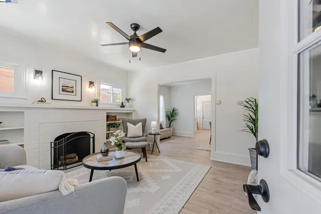 $749,999 | 1007 47th Street, Emeryville, CA 94608