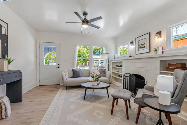 $749,999 | 1007 47th Street, Emeryville, CA 94608