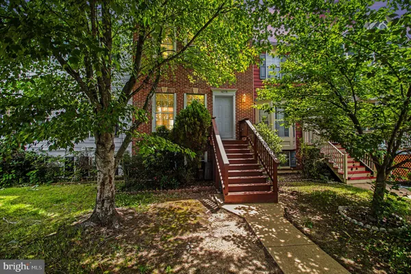 $2,500 | 16778 Brandy Moor Loop, Woodbridge, VA 22191