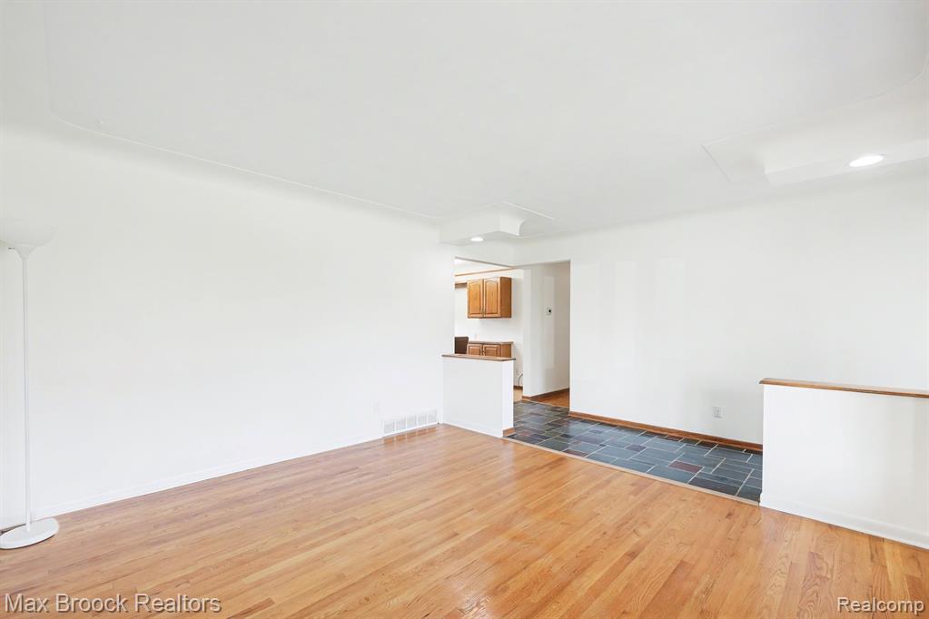 5030 Stellar Road Utica, MI 48316 - Photo 14 of 30
