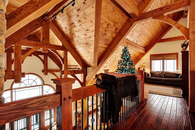 $999,000 | 316 Cinnamon Fern Drive, Somerset, PA 15501