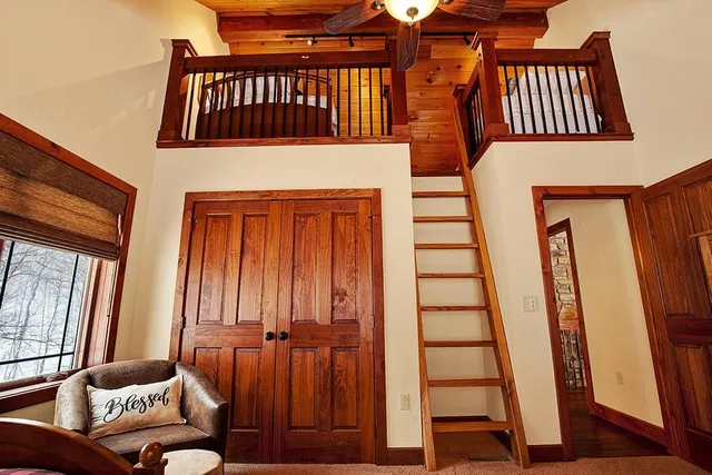 $999,000 | 316 Cinnamon Fern Drive, Somerset, PA 15501