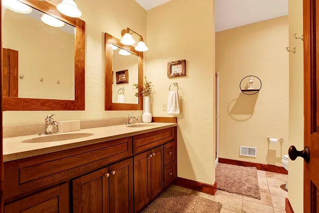 $999,000 | 316 Cinnamon Fern Drive, Somerset, PA 15501