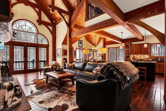 $999,000 | 316 Cinnamon Fern Drive, Somerset, PA 15501