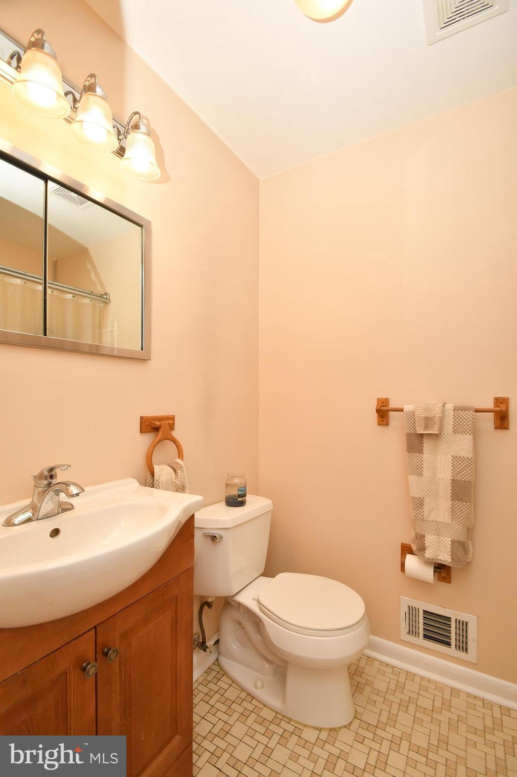 2107 Oakmont Road Fallston, MD 21047 - Photo 14 of 23 Bath (Master)