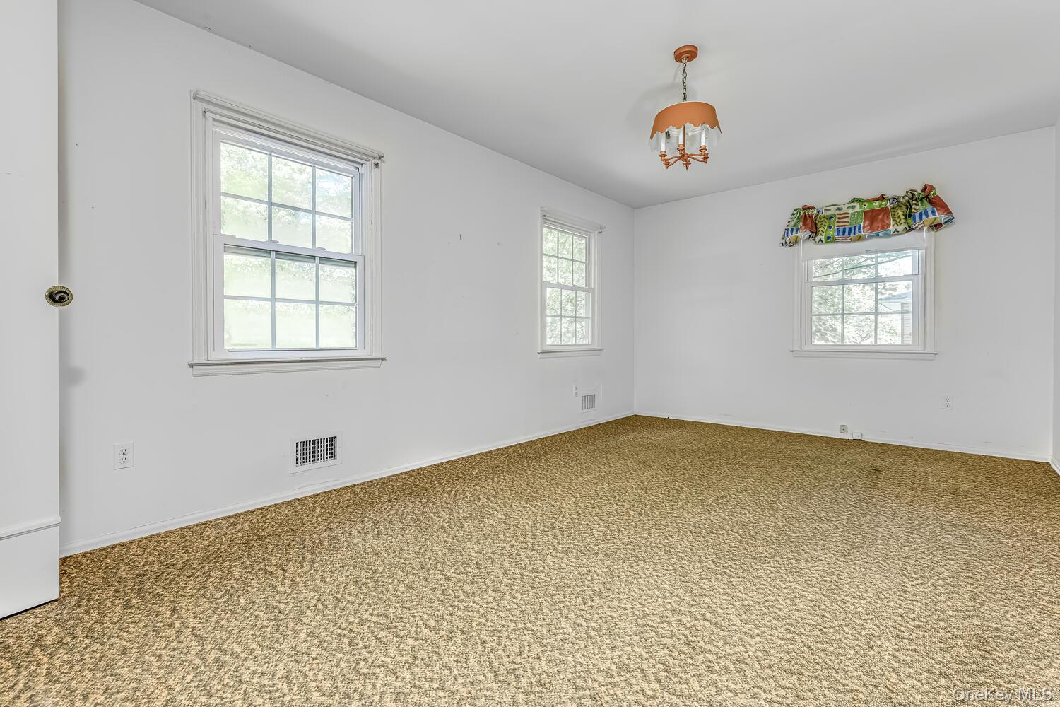 38 Forshay Road Monsey, NY 10952 - Photo 27 of 34 a view of an empty room with a window
