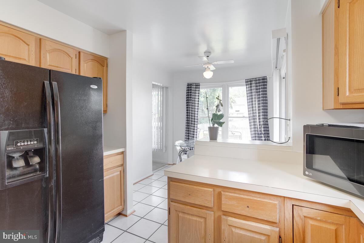 14226 Summit Lane Laurel, MD 20708 - Photo 15 of 58 Eat in kitchen can accommodate table for 4