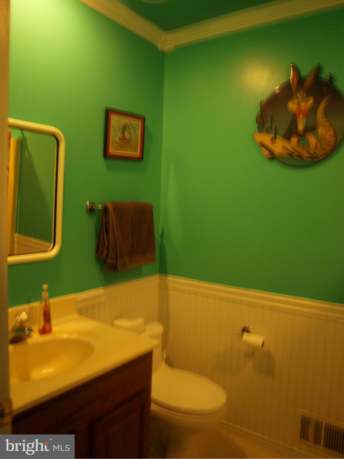 555 Wilson Road Crownsville, MD 21032 - Photo 17 of 23 Bath