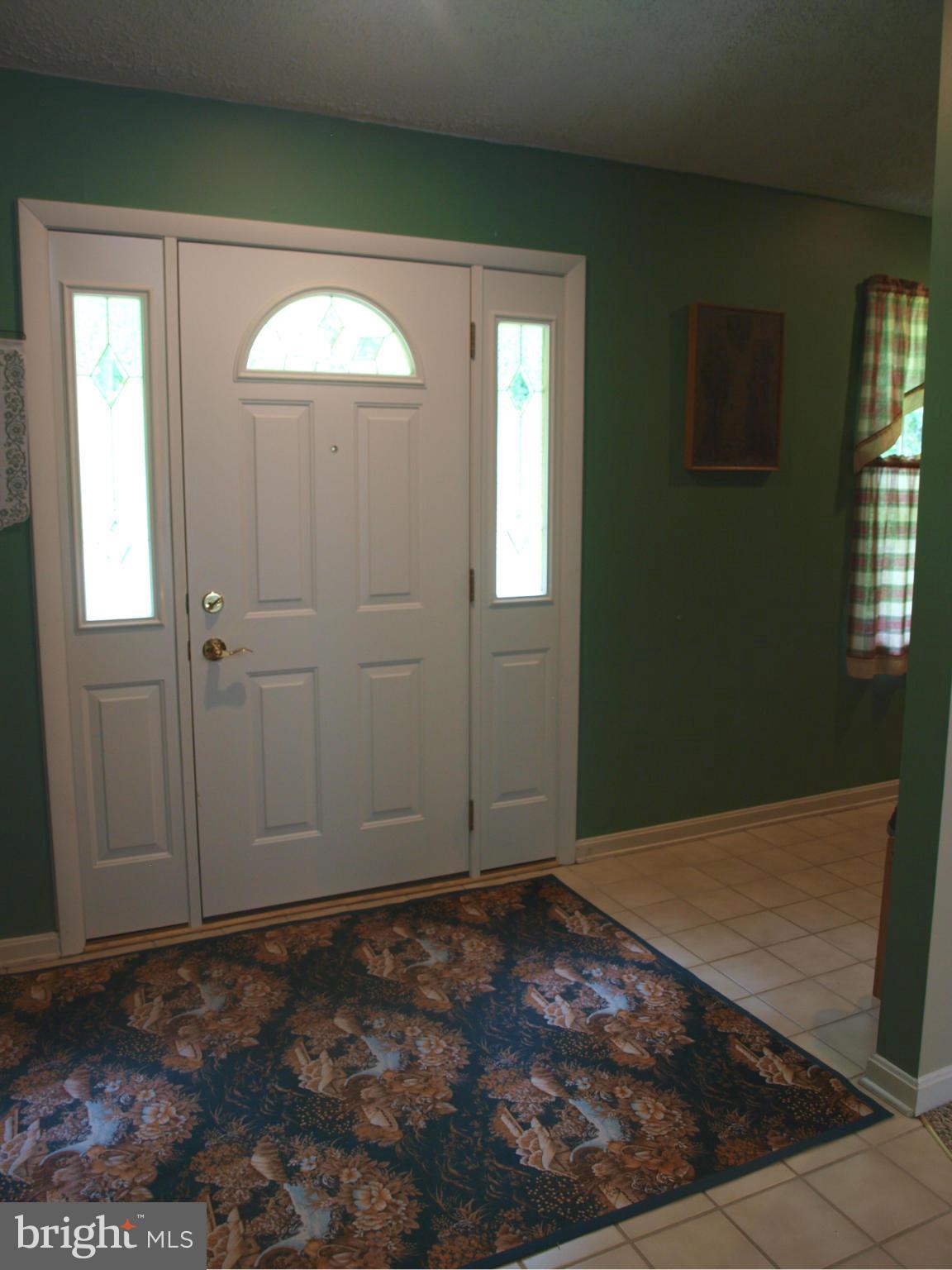 555 Wilson Road Crownsville, MD 21032 - Photo 3 of 23 Interior (General)