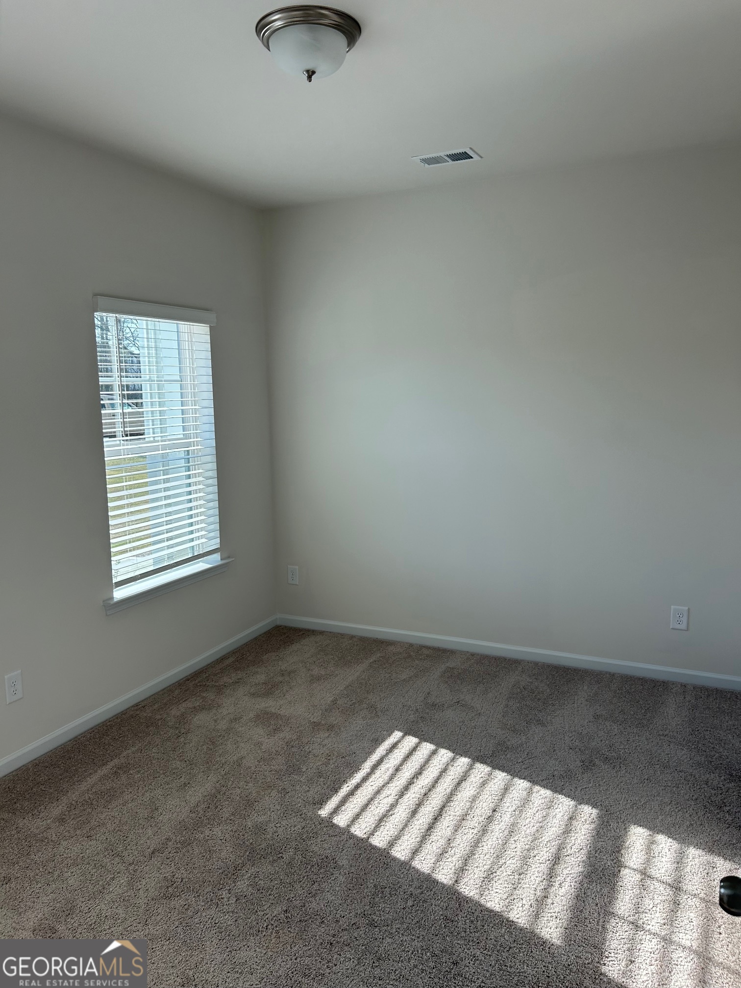 77 Professional Place Southeast Calhoun, GA 30701 - Photo 5 of 11