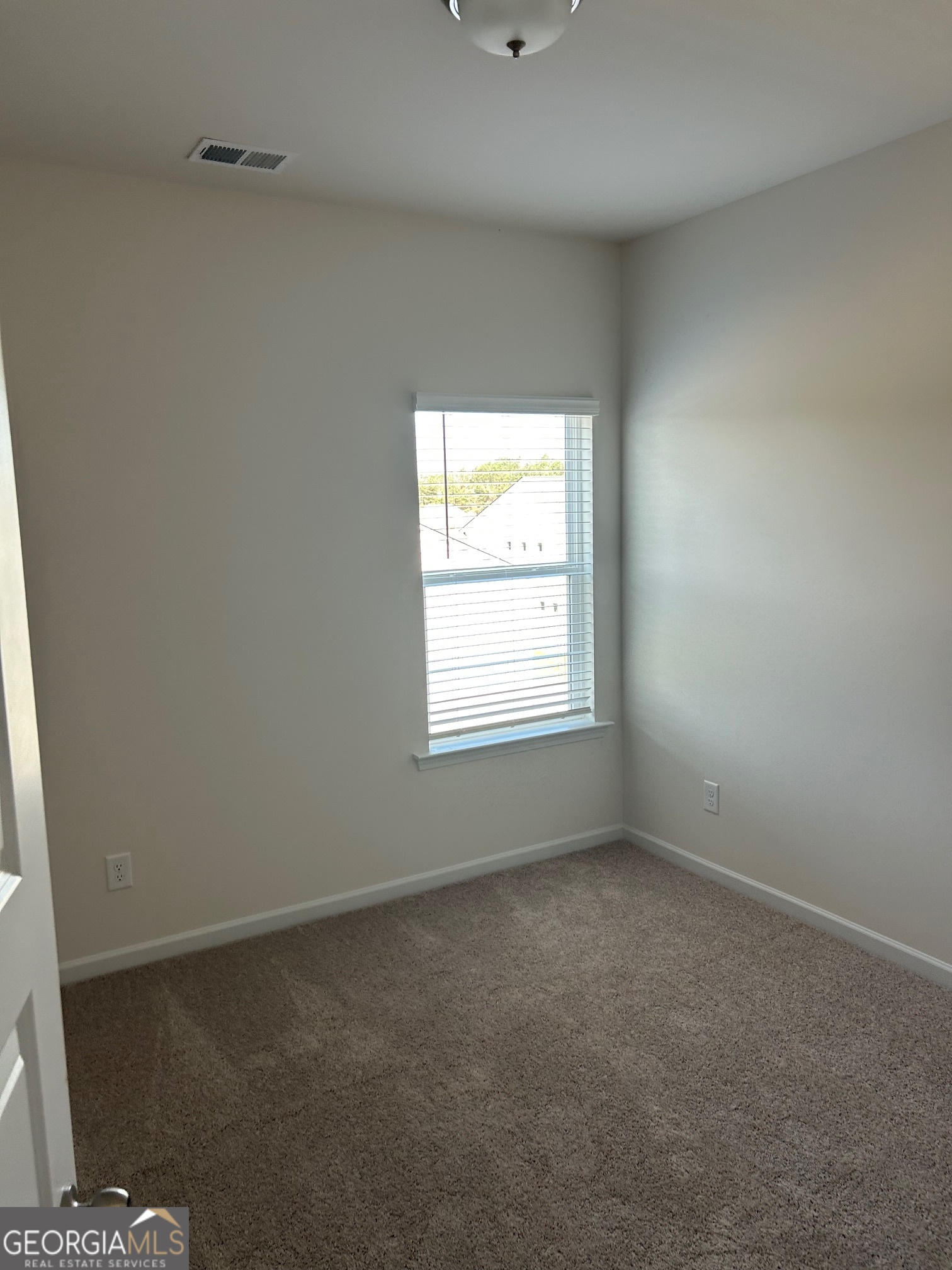 77 Professional Place Southeast Calhoun, GA 30701 - Photo 9 of 11