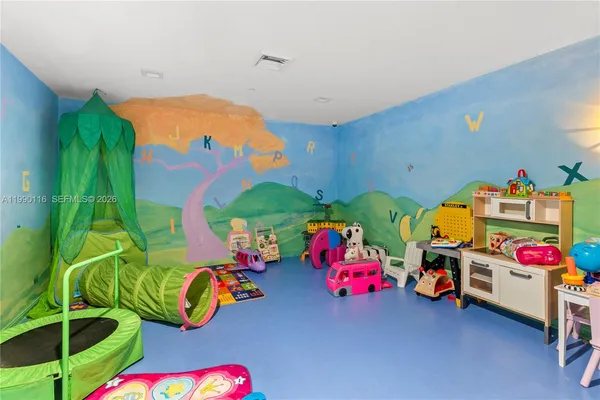 $5,300 | 335 South Biscayne Boulevard, Unit 2512, Miami, FL 33131