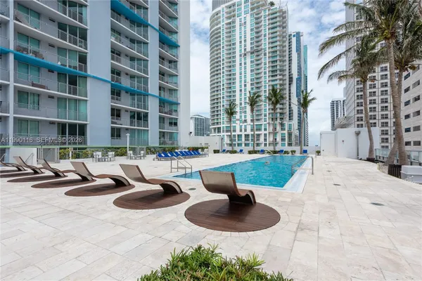 $5,300 | 335 South Biscayne Boulevard, Unit 2512, Miami, FL 33131