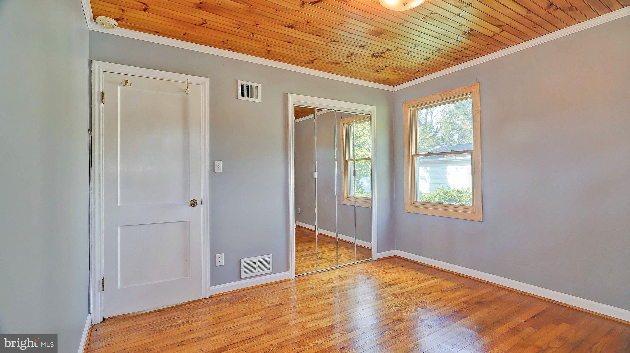 3132 Cofer Road Falls Church, VA 22042 - Photo 21 of 30 Gallery Image 21