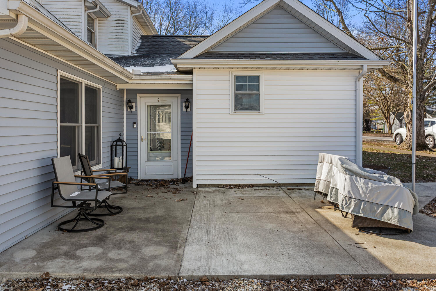 16 South Locust Street Pesotum, IL 61863 - Photo 3 of 25