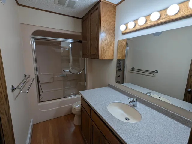 $189,900 | 11160 Anderson Lakes Parkway, Unit 319, Eden Prairie, MN 55344