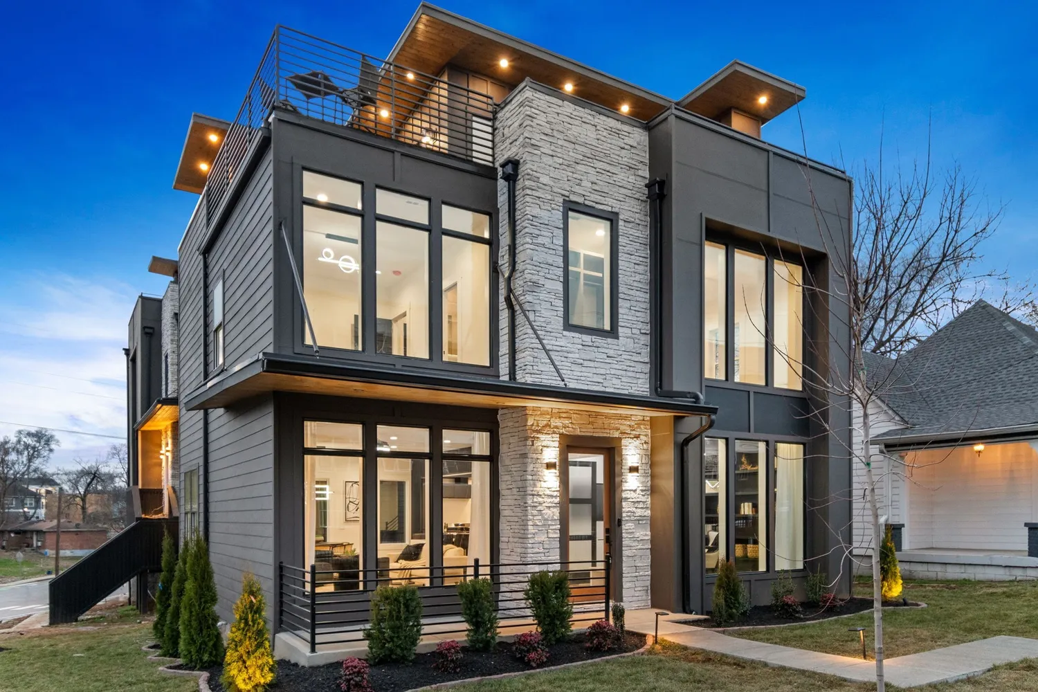 contemporary modern home for sale in Nashville