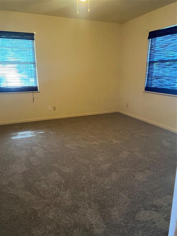 646 North Main Street Springtown, TX 76082 - Photo 8 of 15