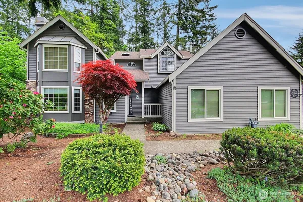 $700,000 | 21501 Southeast 292nd Court, Kent, WA 98042