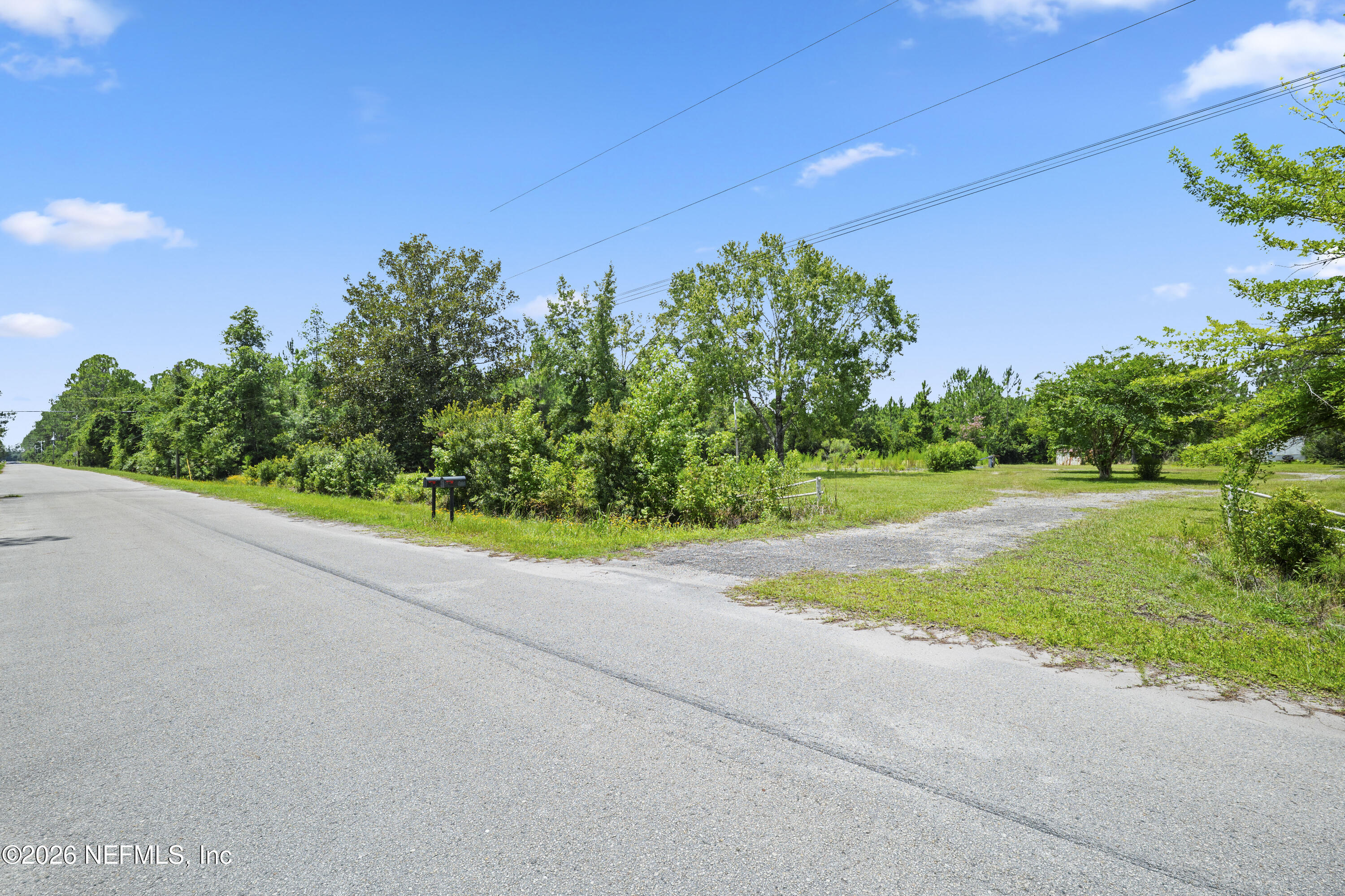 1831 Forbes Road St. Augustine, FL 32092 - Photo 16 of 21 15 Driveway