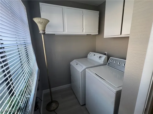 $2,200 | 7447 Palermo Avenue, Las Vegas, NV 89147