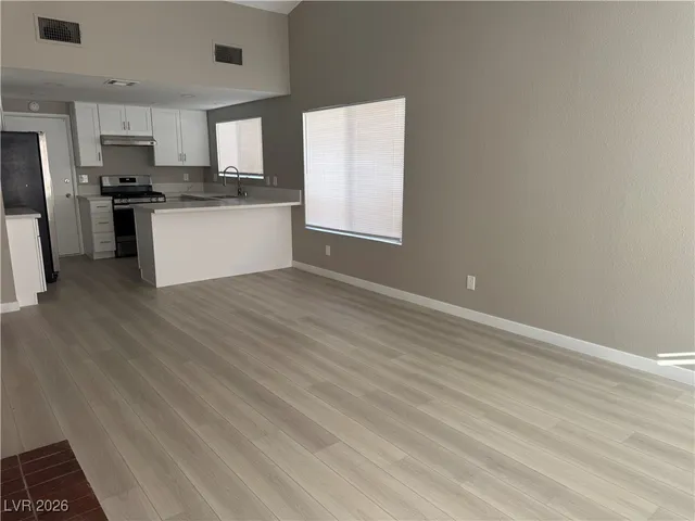 $2,200 | 7447 Palermo Avenue, Las Vegas, NV 89147