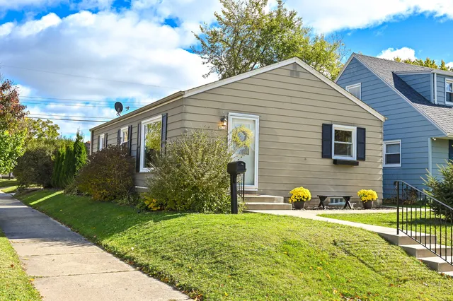 $219,900 | 3636 North 97th Street, Milwaukee, WI 53222