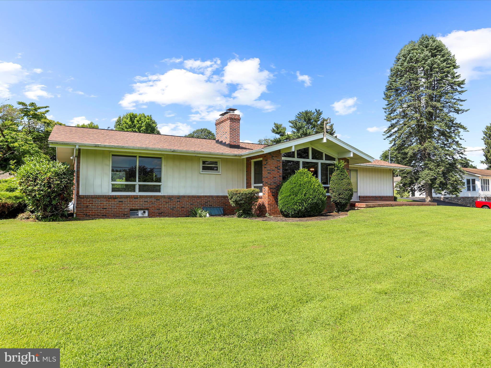 845 Mountain View Road Waynesboro, PA 17268 - Photo 39 of 39 Exterior Rear
