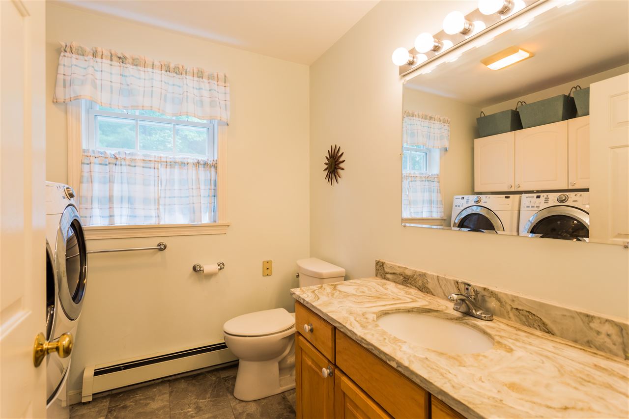44 Meadow Lane Rochester, NH 03867 - Photo 15 of 34