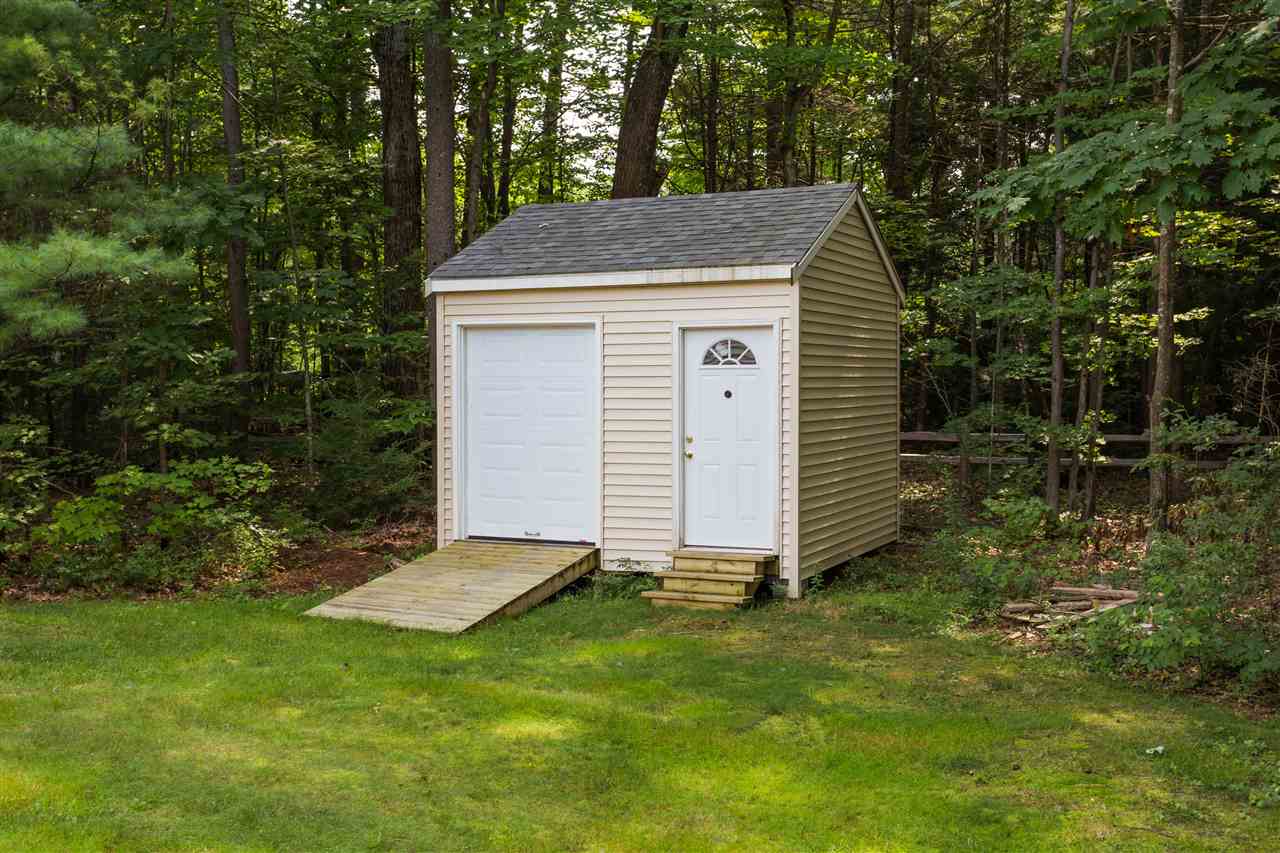 44 Meadow Lane Rochester, NH 03867 - Photo 5 of 34