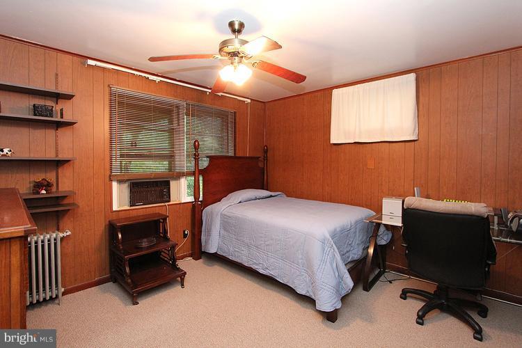 6100 Walhonding Road Bethesda, MD 20816 - Photo 2 of 30 Bedroom, lower level